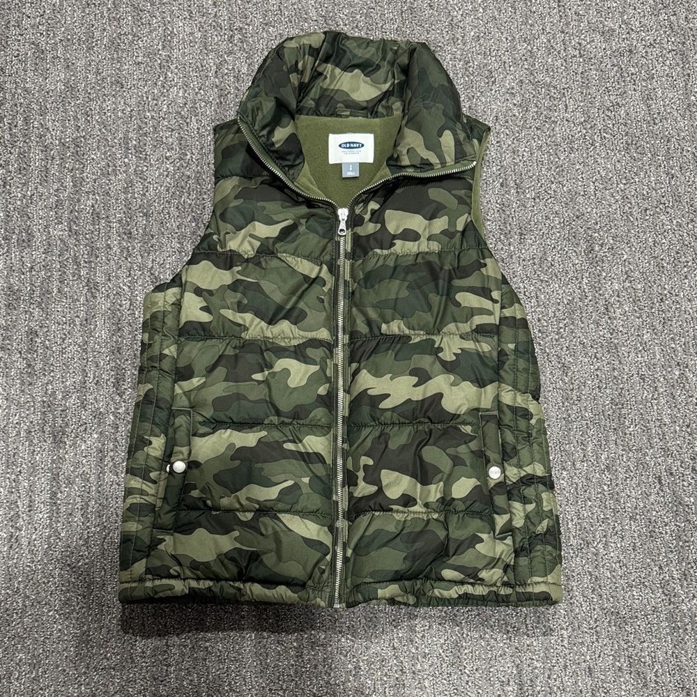 Women’s Old Navy Green Camouflage Puffer Vest Sz S